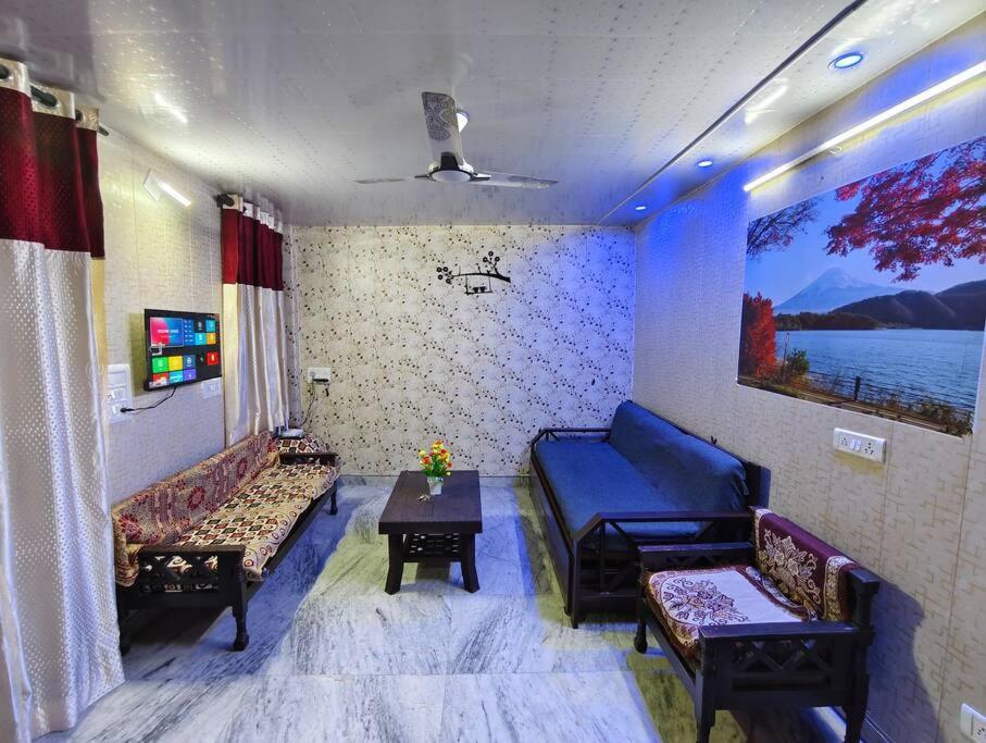 Peaceful Stay 1 Bhk Appartment نيودلهي المظهر الخارجي الصورة